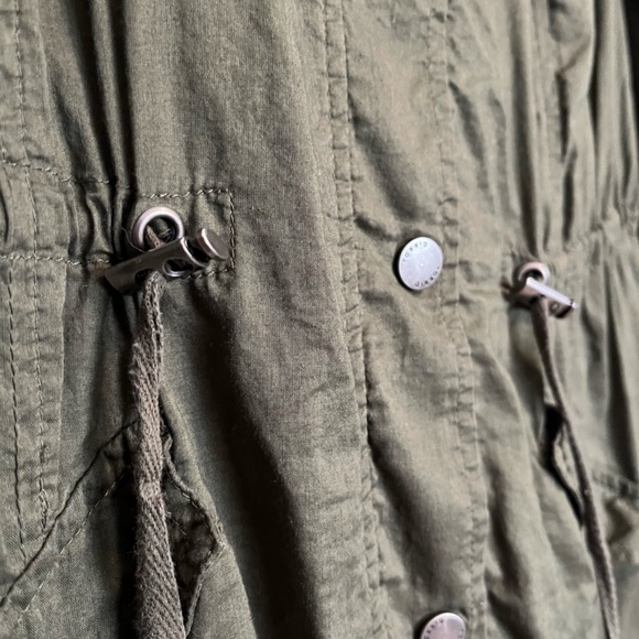 Torrid - Voile Button Front Short Sleeve Green Cotton Anorak w Hood - 2X - 18/20 - Picture 7 of 10